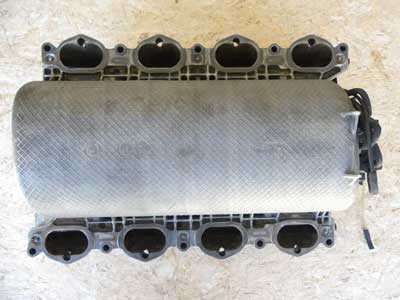 Mercedes Engine Intake Manifold A2731400701 CL550 CLK550 CLS550 E550 GL550 ML550 S550 SL5507